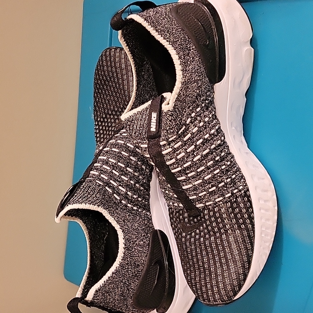 Nike React - image 2